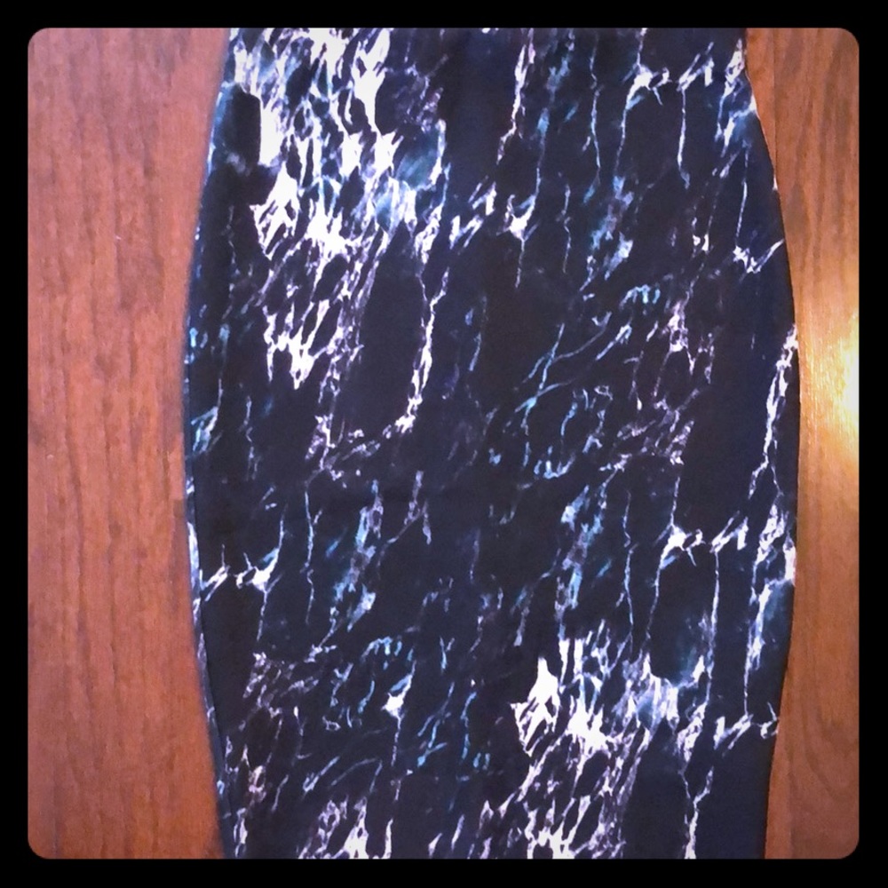 Zara pencil skirt